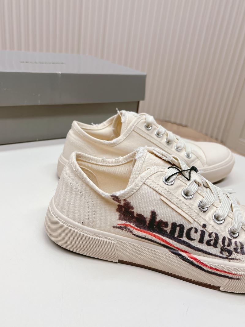 Balenciaga Low Shoes